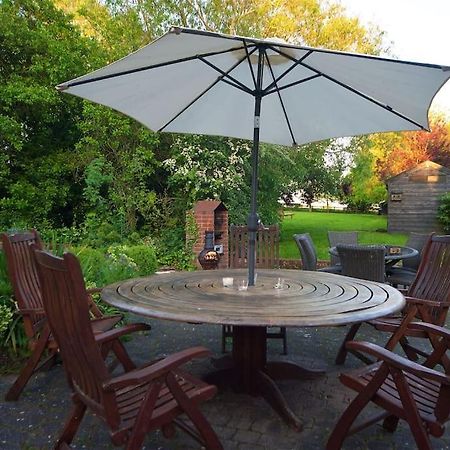 Stunning Barn Conversion Ideal For Large Families Bildeston Zewnętrze zdjęcie