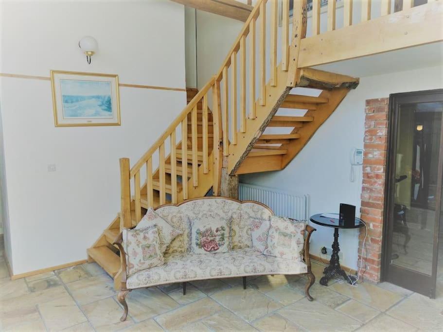 Stunning Barn Conversion Ideal For Large Families Bildeston Zewnętrze zdjęcie